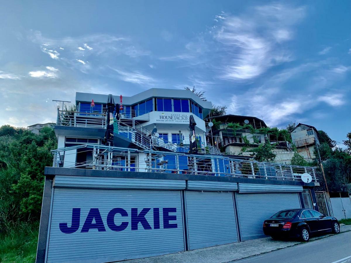 Villa Jackie غولدن ساندز المظهر الخارجي الصورة